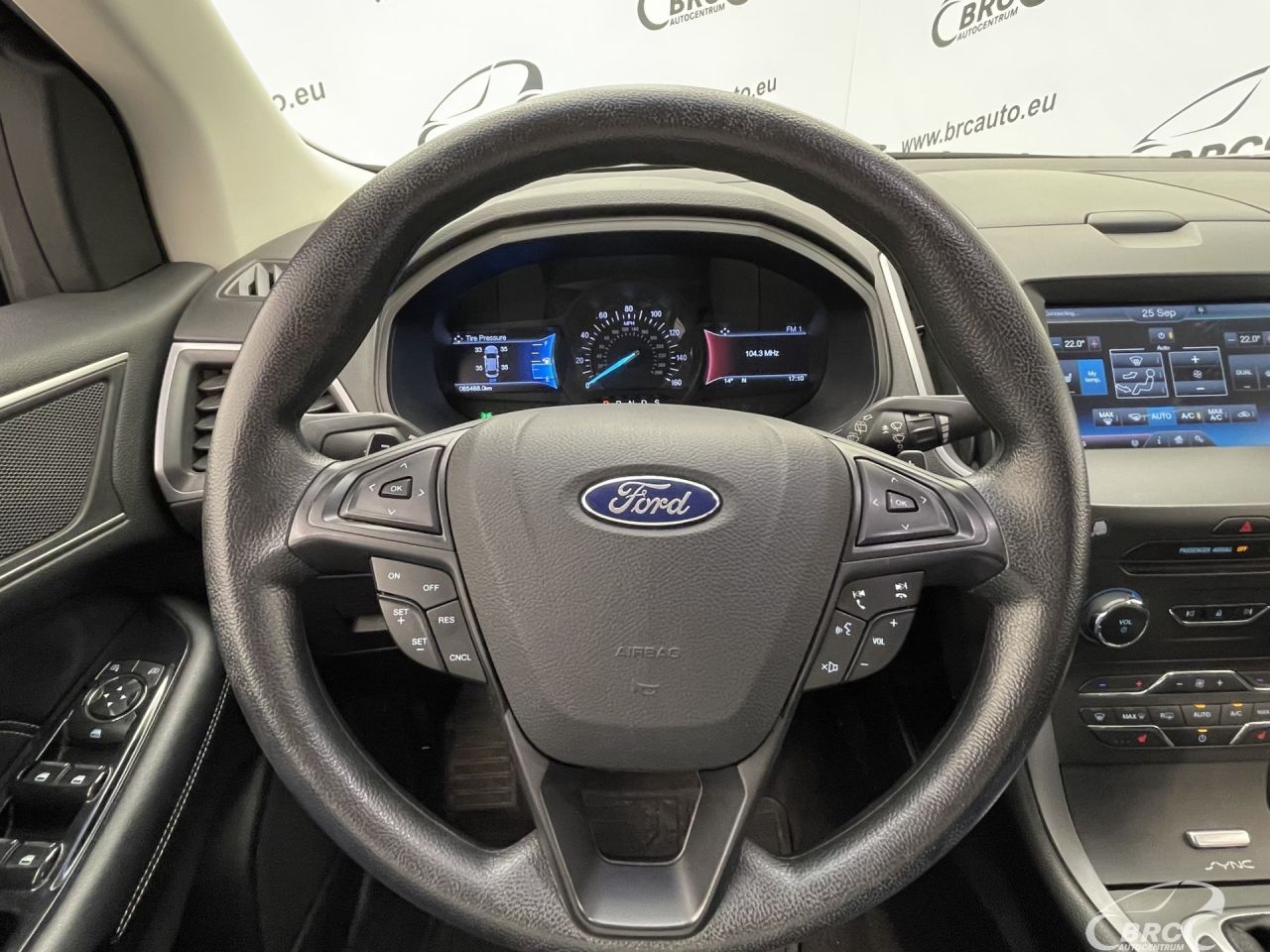 Ford Edge | 26