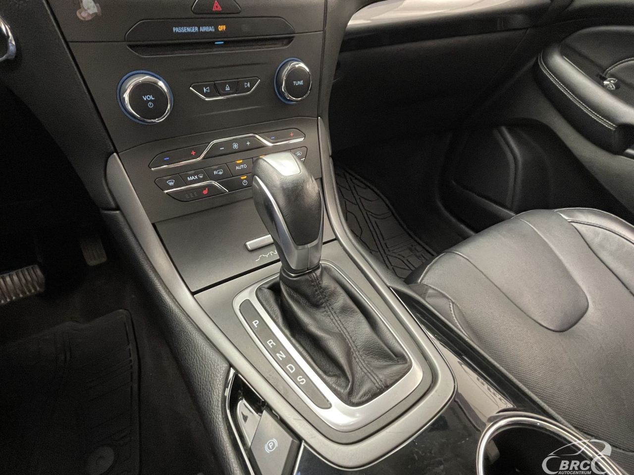 Ford Edge | 24