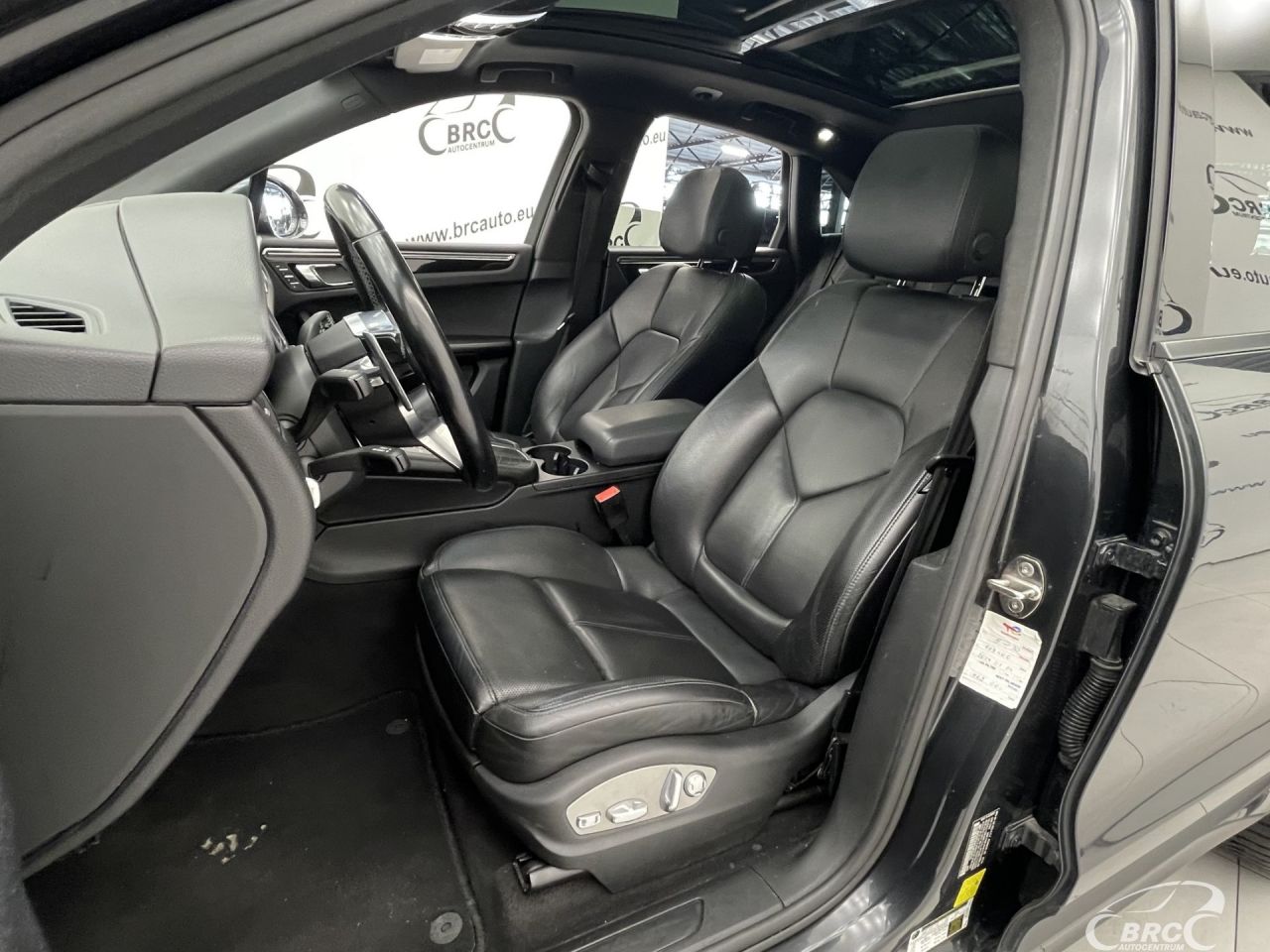 Porsche Macan | 23