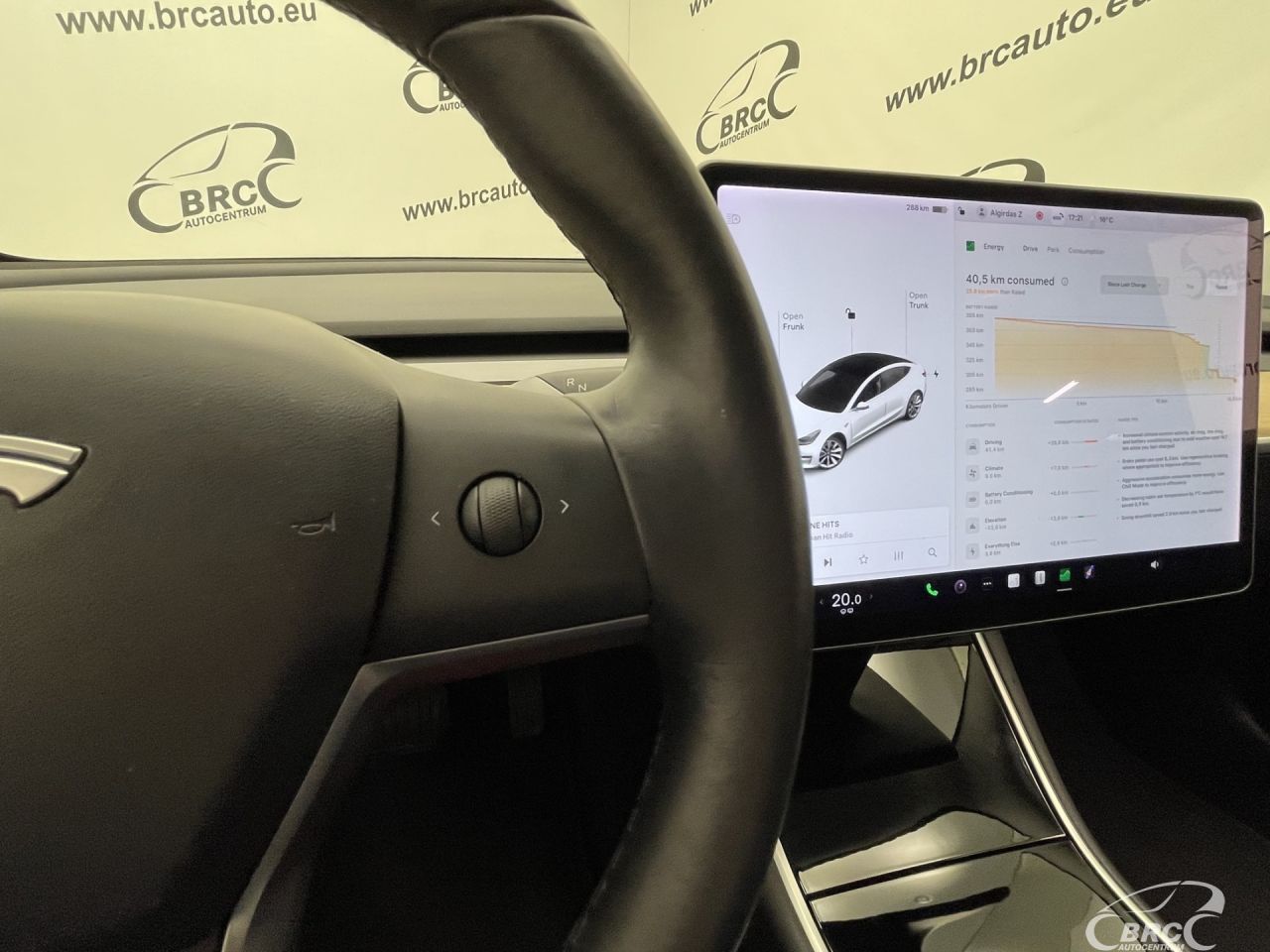 Tesla Model 3 | 24