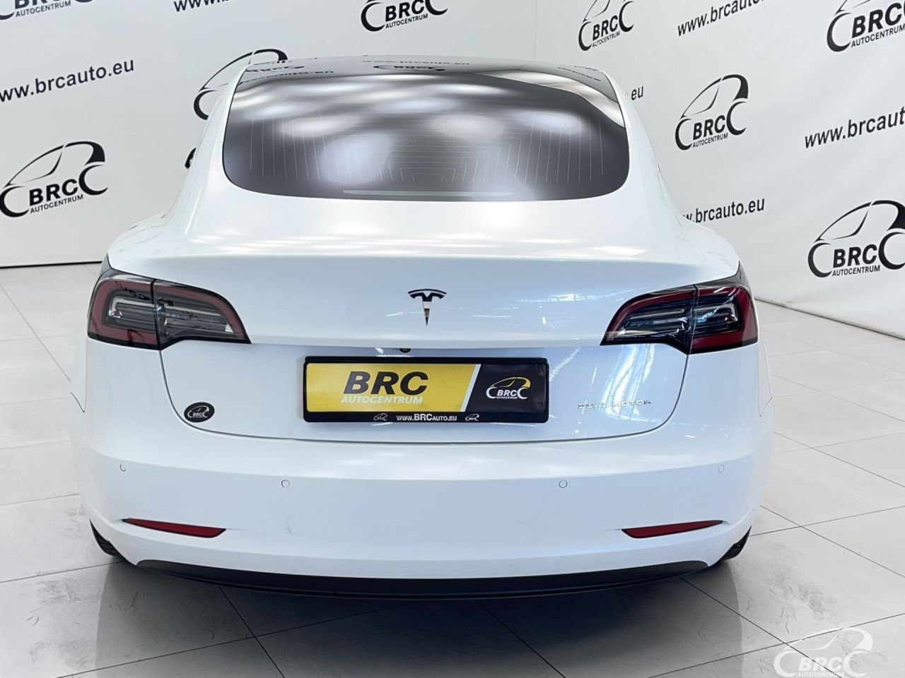 Tesla Model 3 | 41
