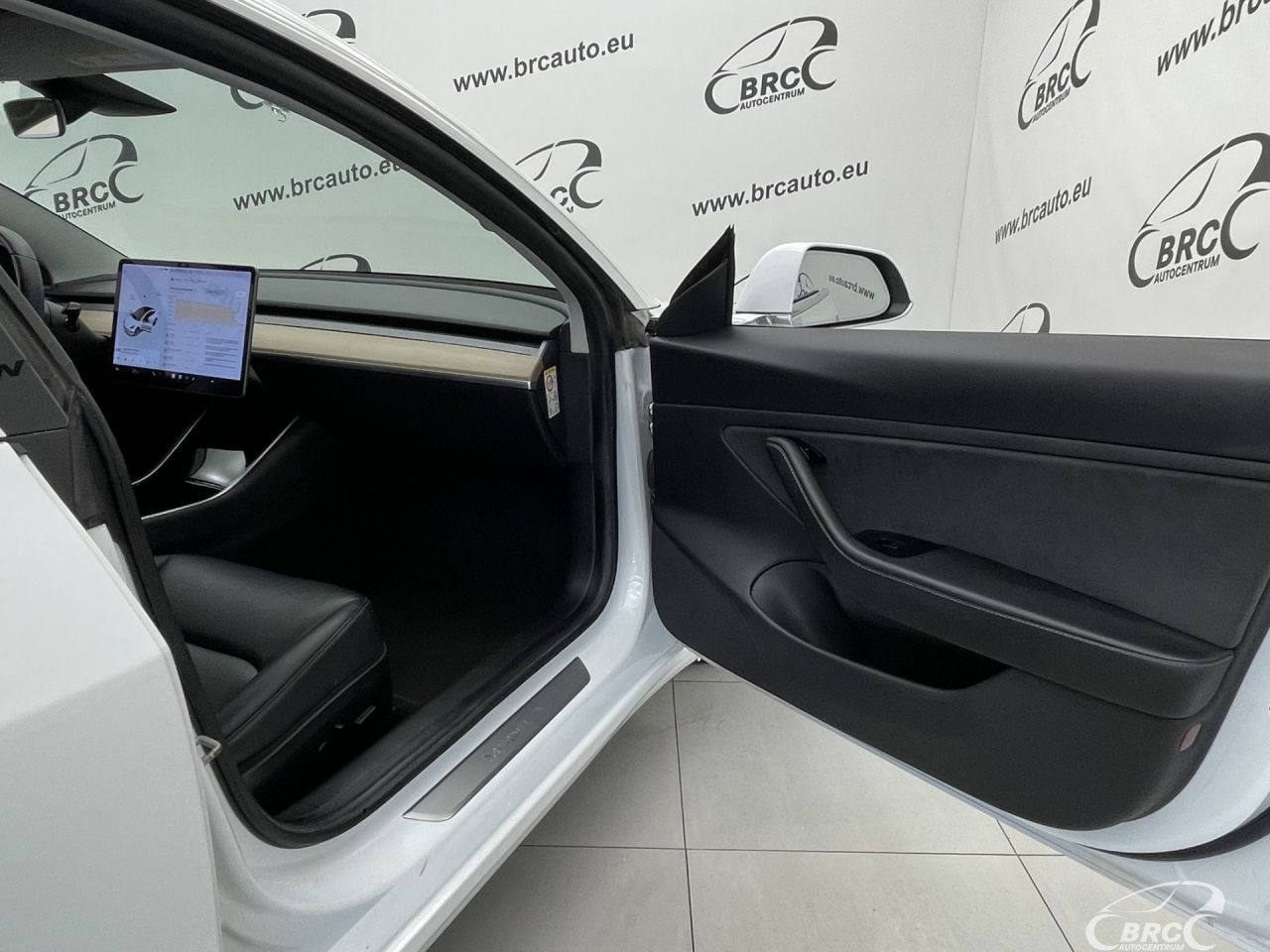Tesla Model 3 | 7