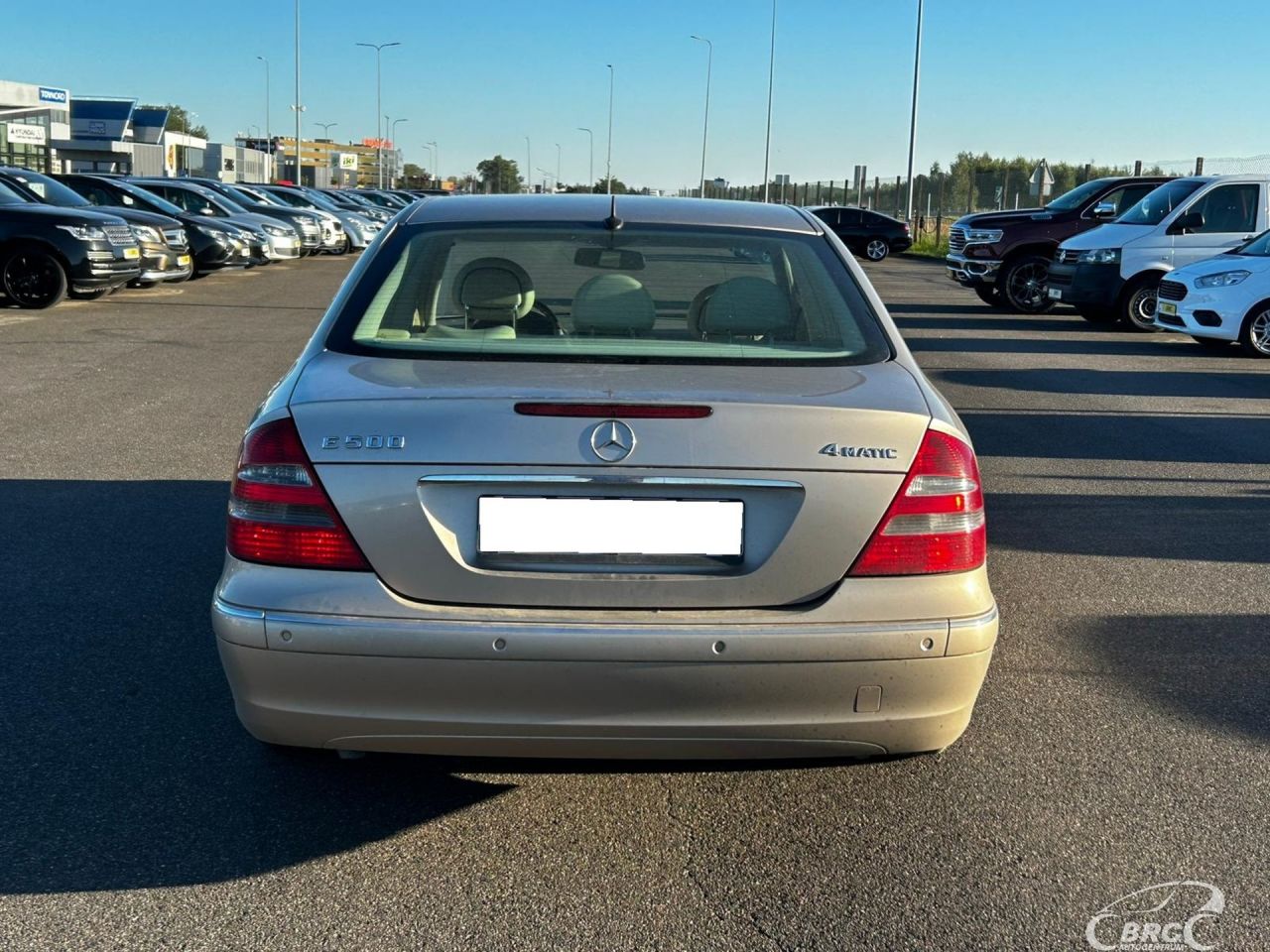 Mercedes-Benz E500 | 5