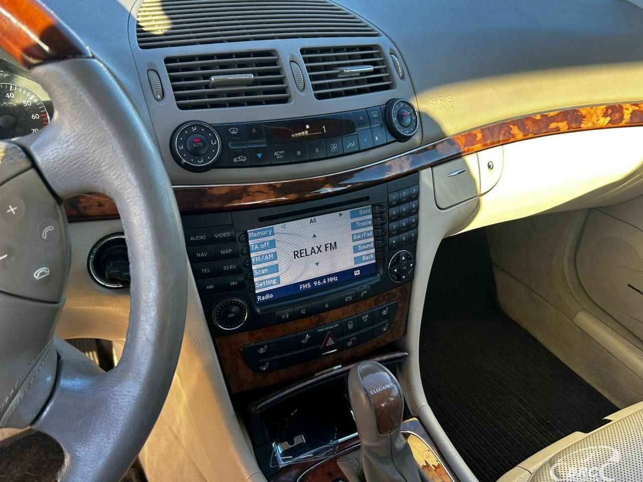 Mercedes-Benz E500 | 18