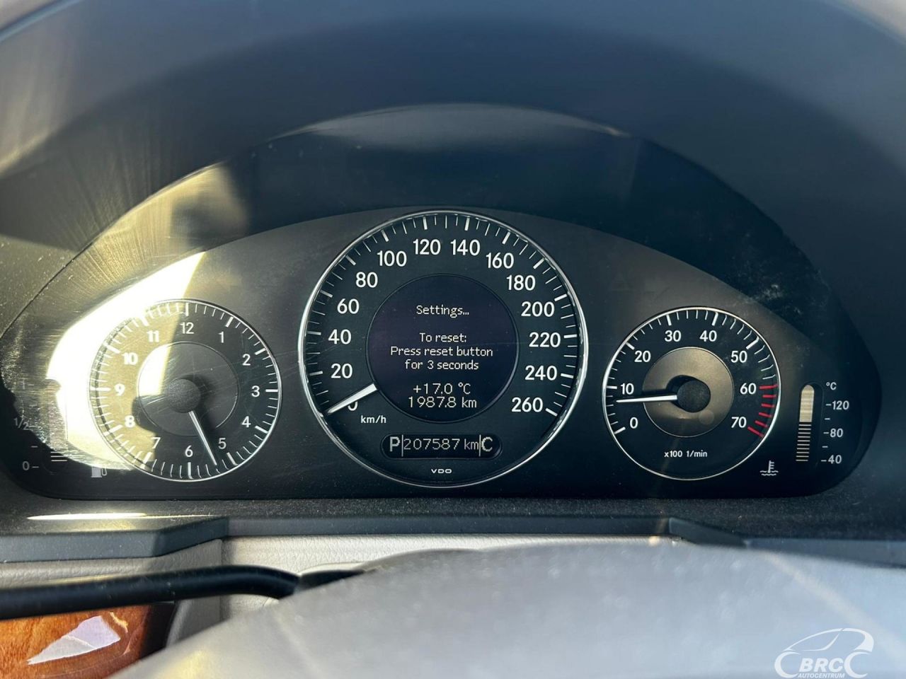 Mercedes-Benz E500 | 14