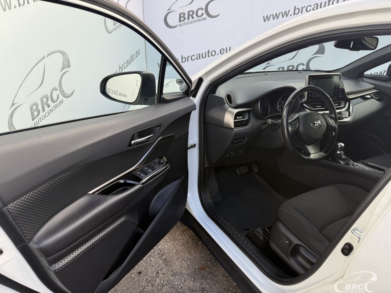 Toyota C-HR | 17