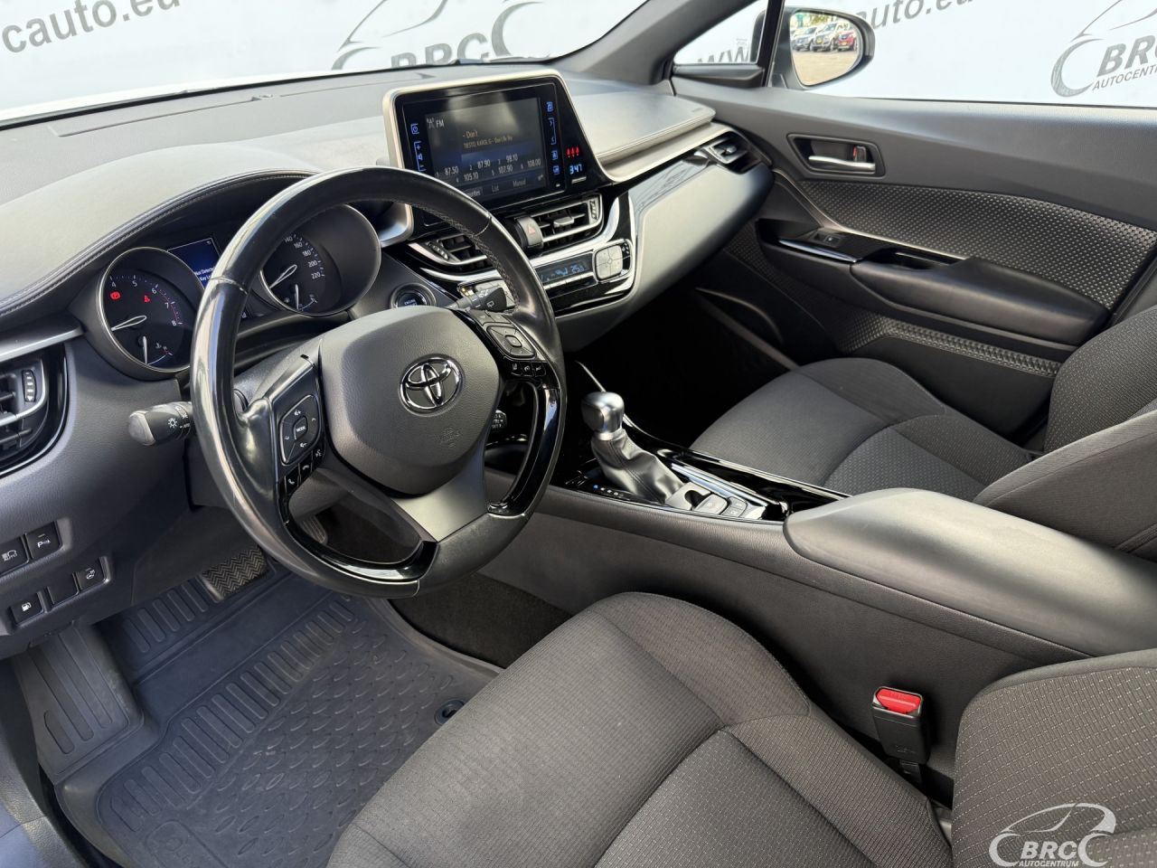 Toyota C-HR | 22