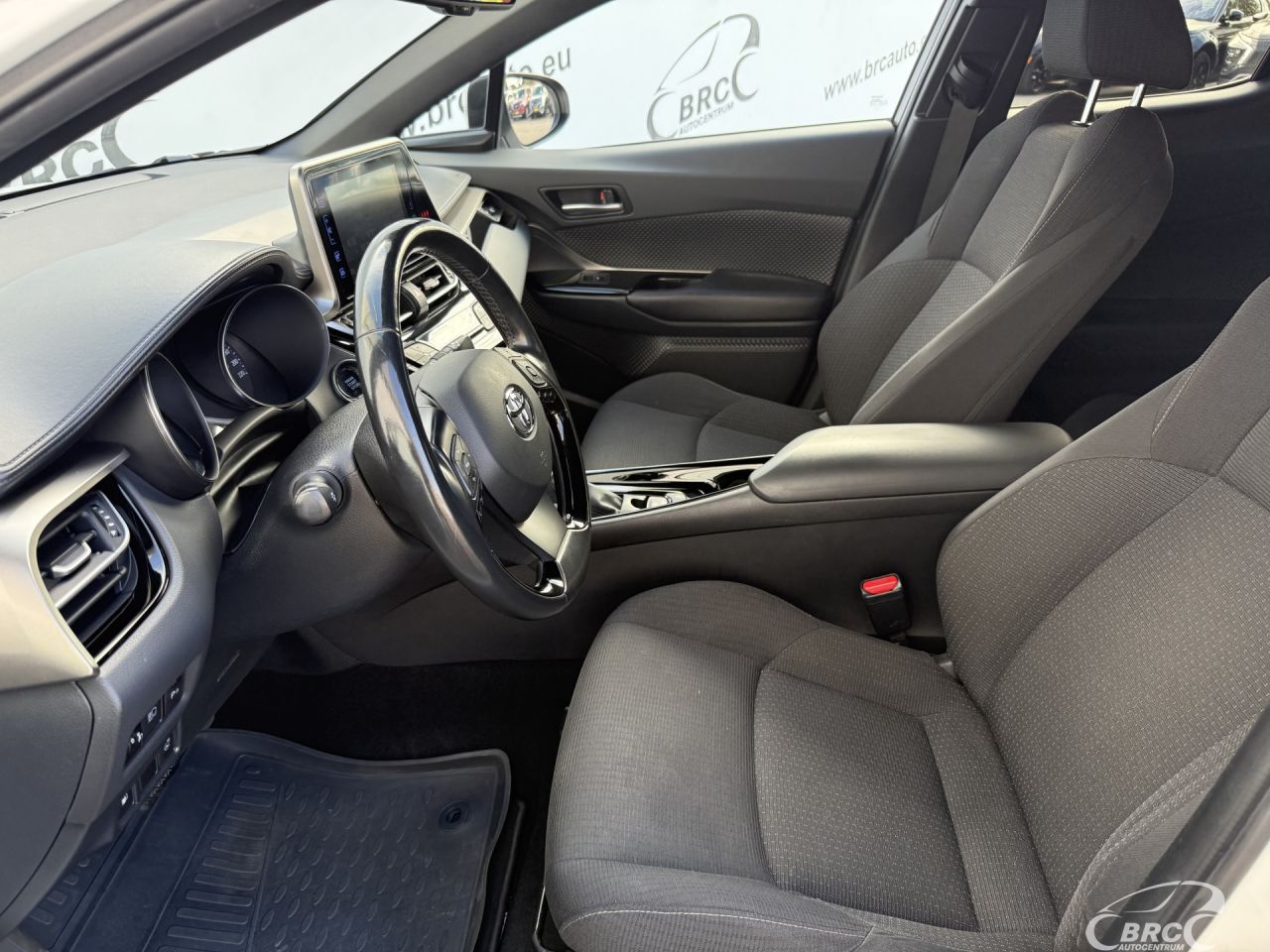Toyota C-HR | 15