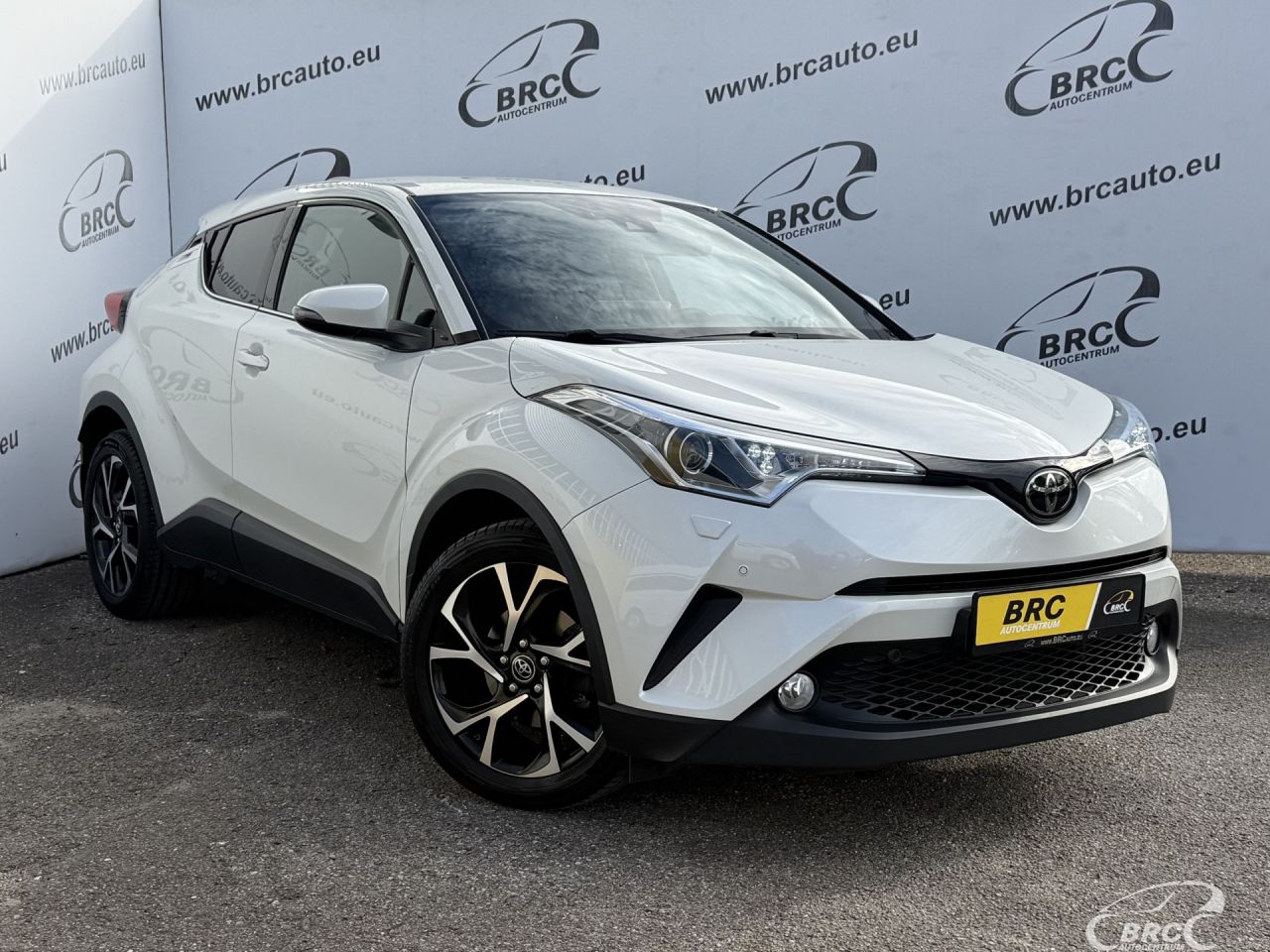 Toyota C-HR | 28