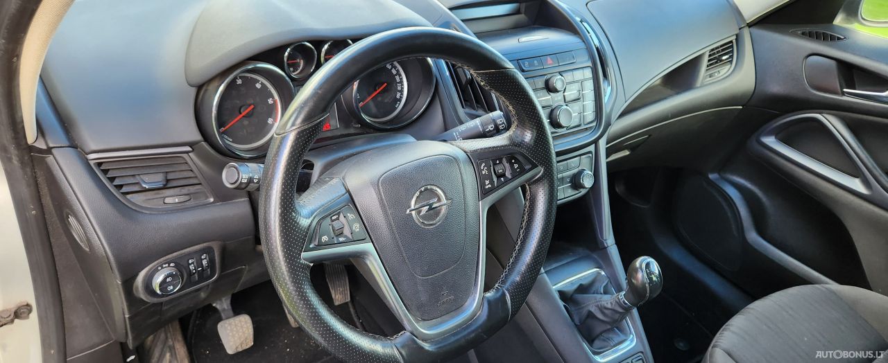 Opel Zafira tourer | 13