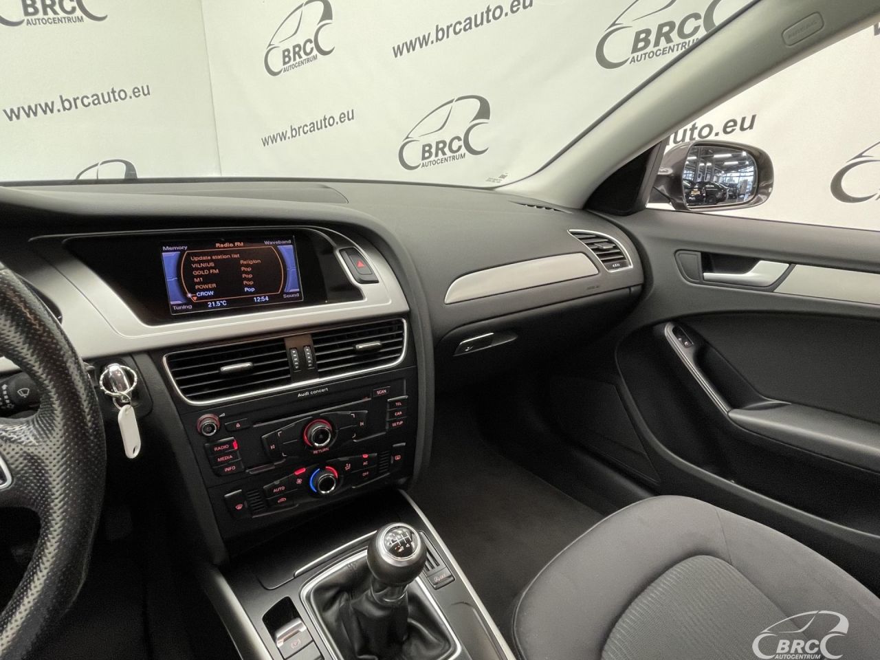 Audi A4 | 24