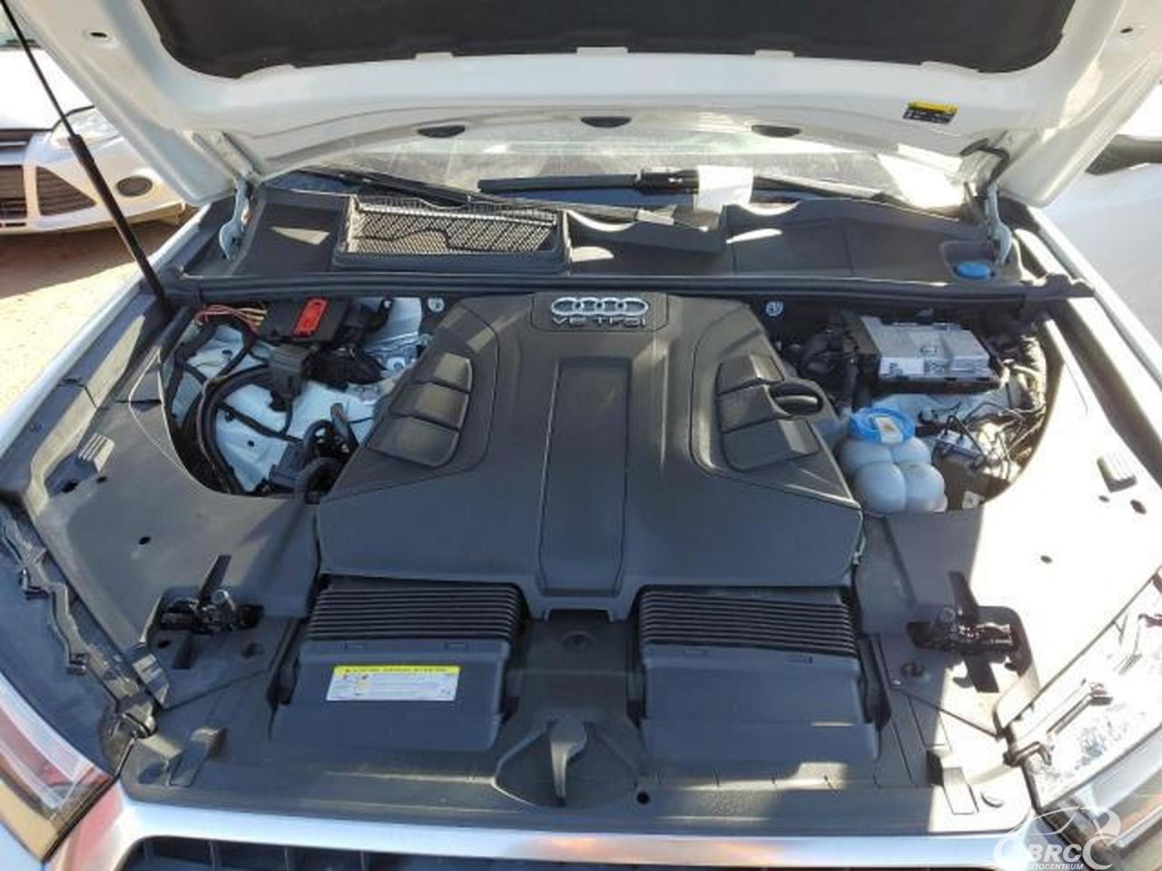 Audi Q7 | 53