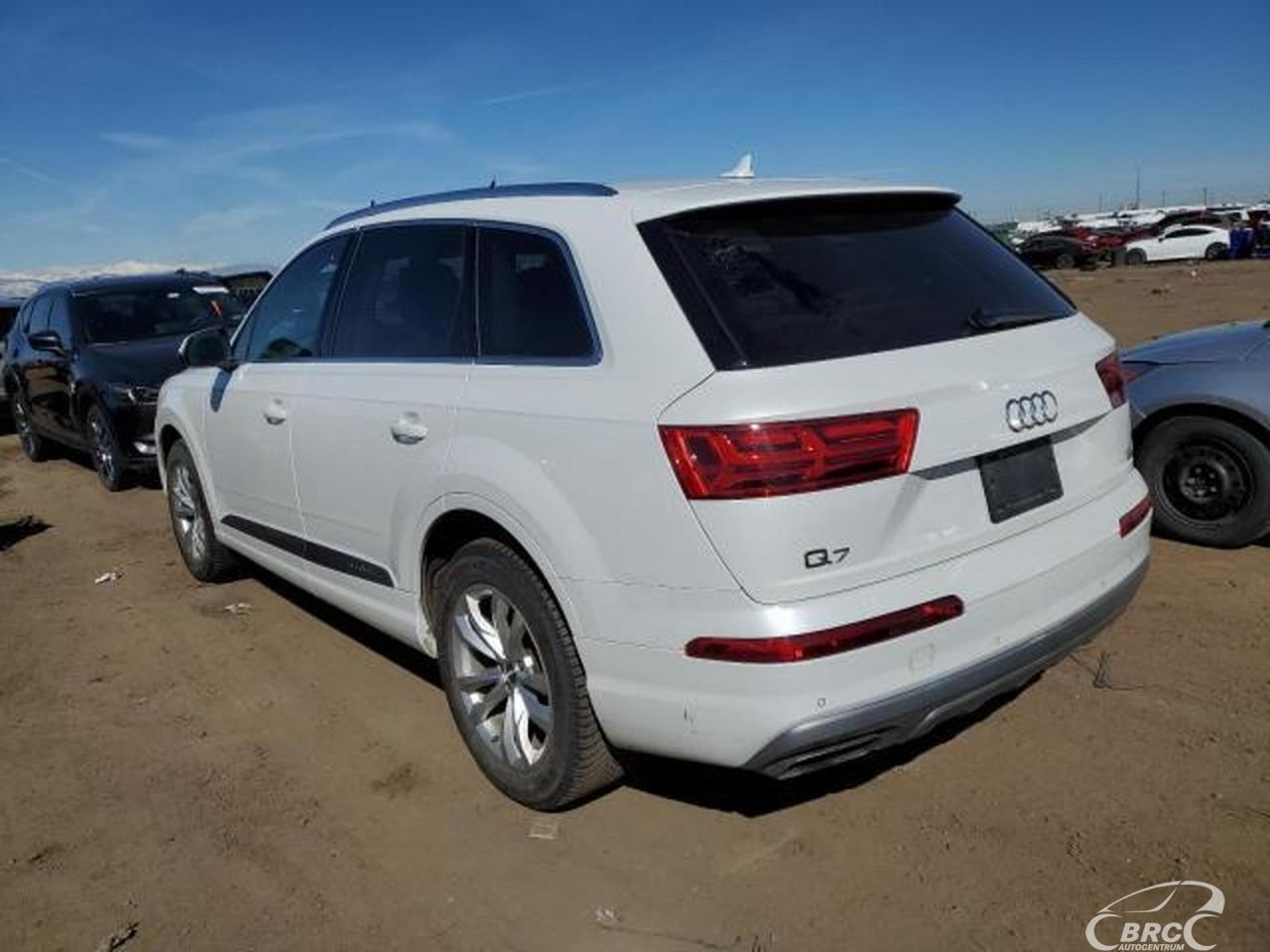 Audi Q7 | 63