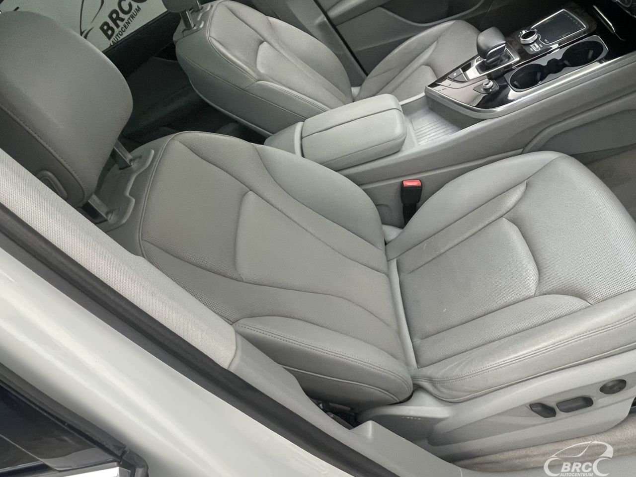 Audi Q7 | 4