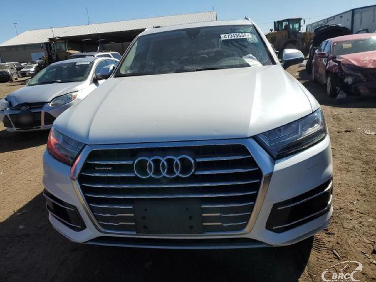 Audi Q7 | 60