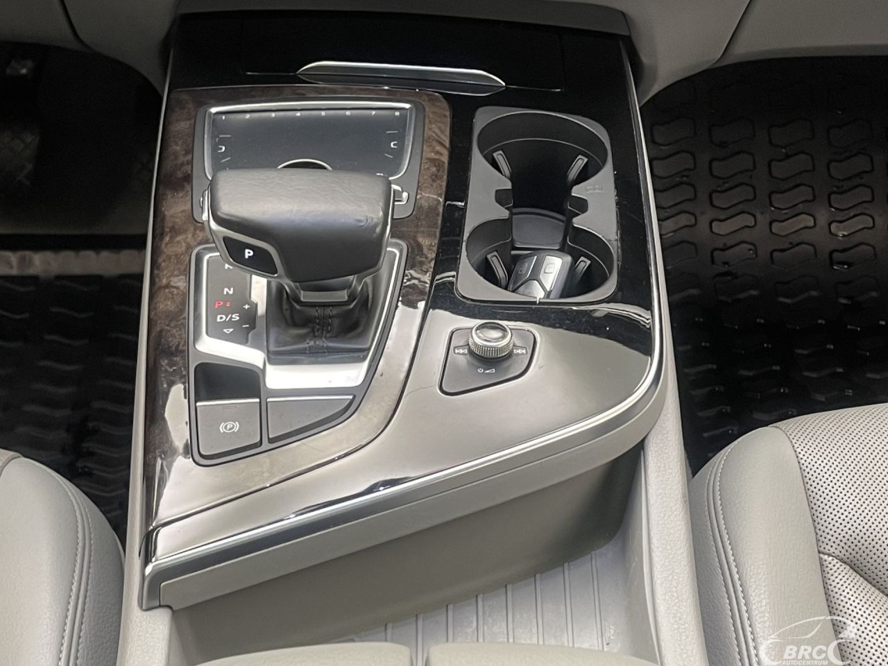 Audi Q7 | 19