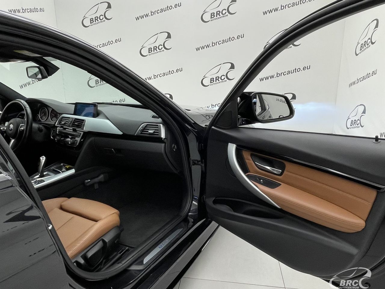 BMW 330 | 7
