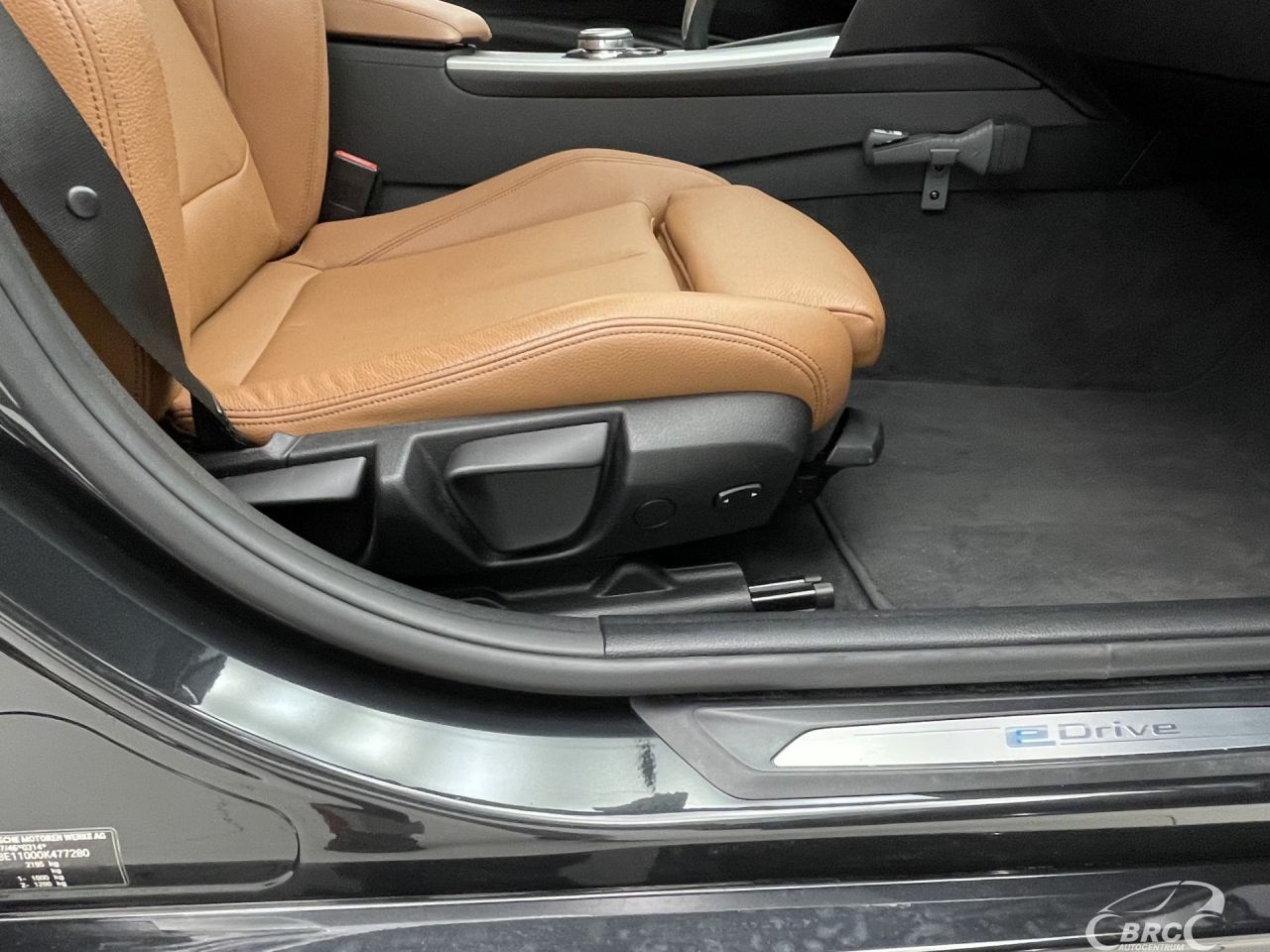 BMW 330 | 5