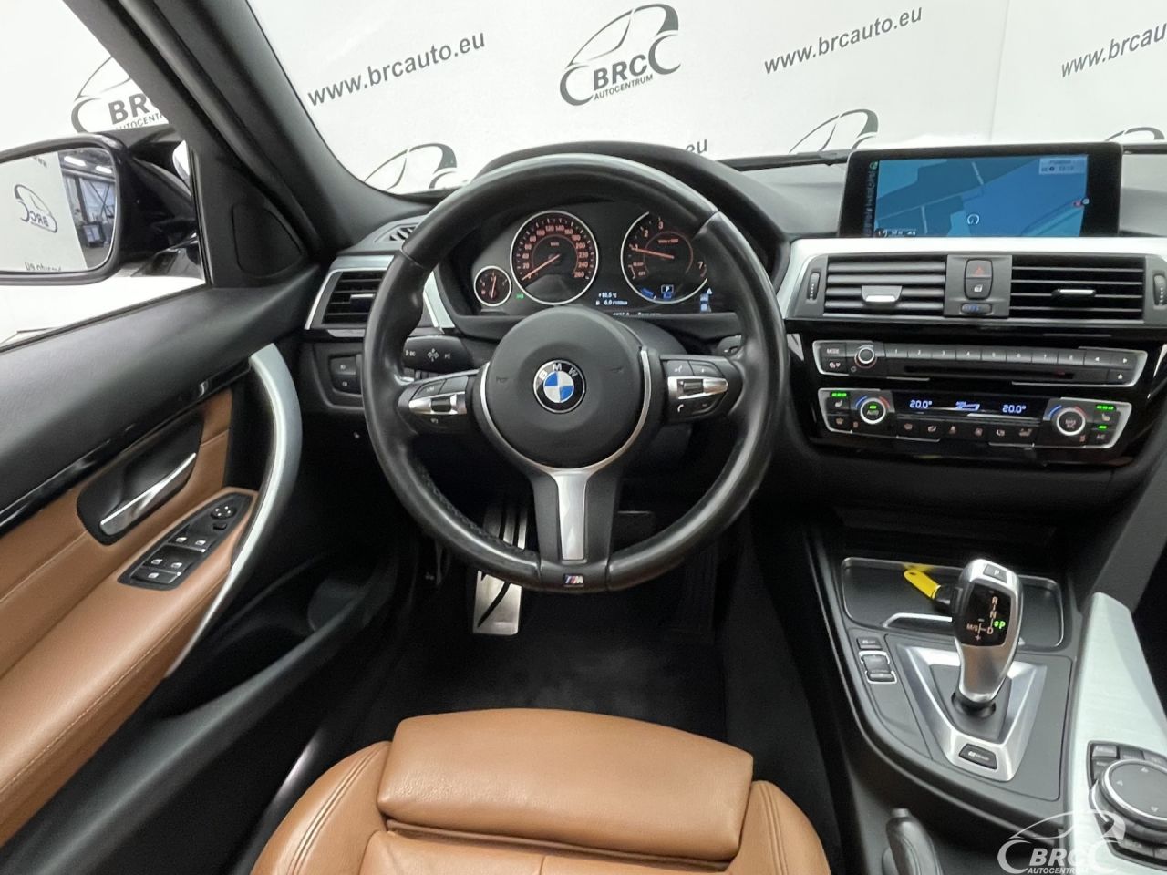 BMW 330 | 13