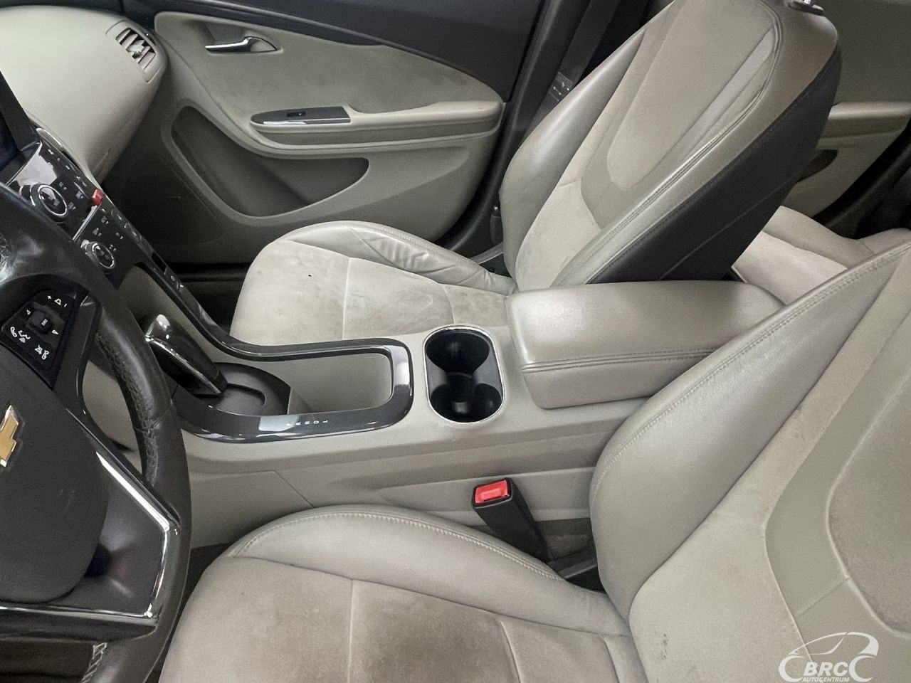 Chevrolet Volt | 23
