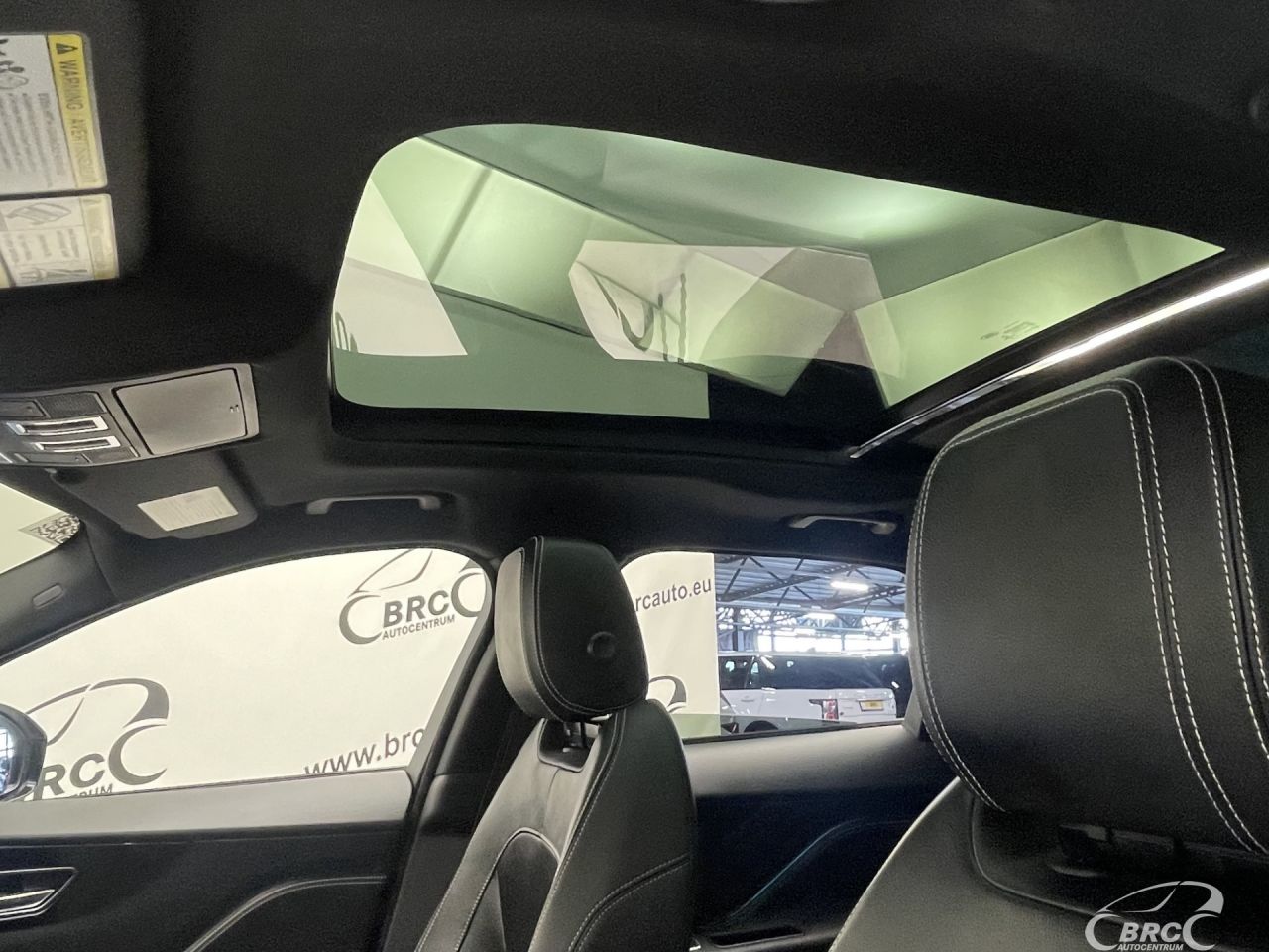 Jaguar F-Pace | 26