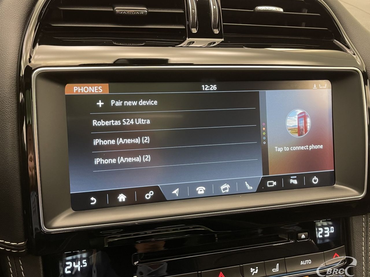 Jaguar F-Pace | 44