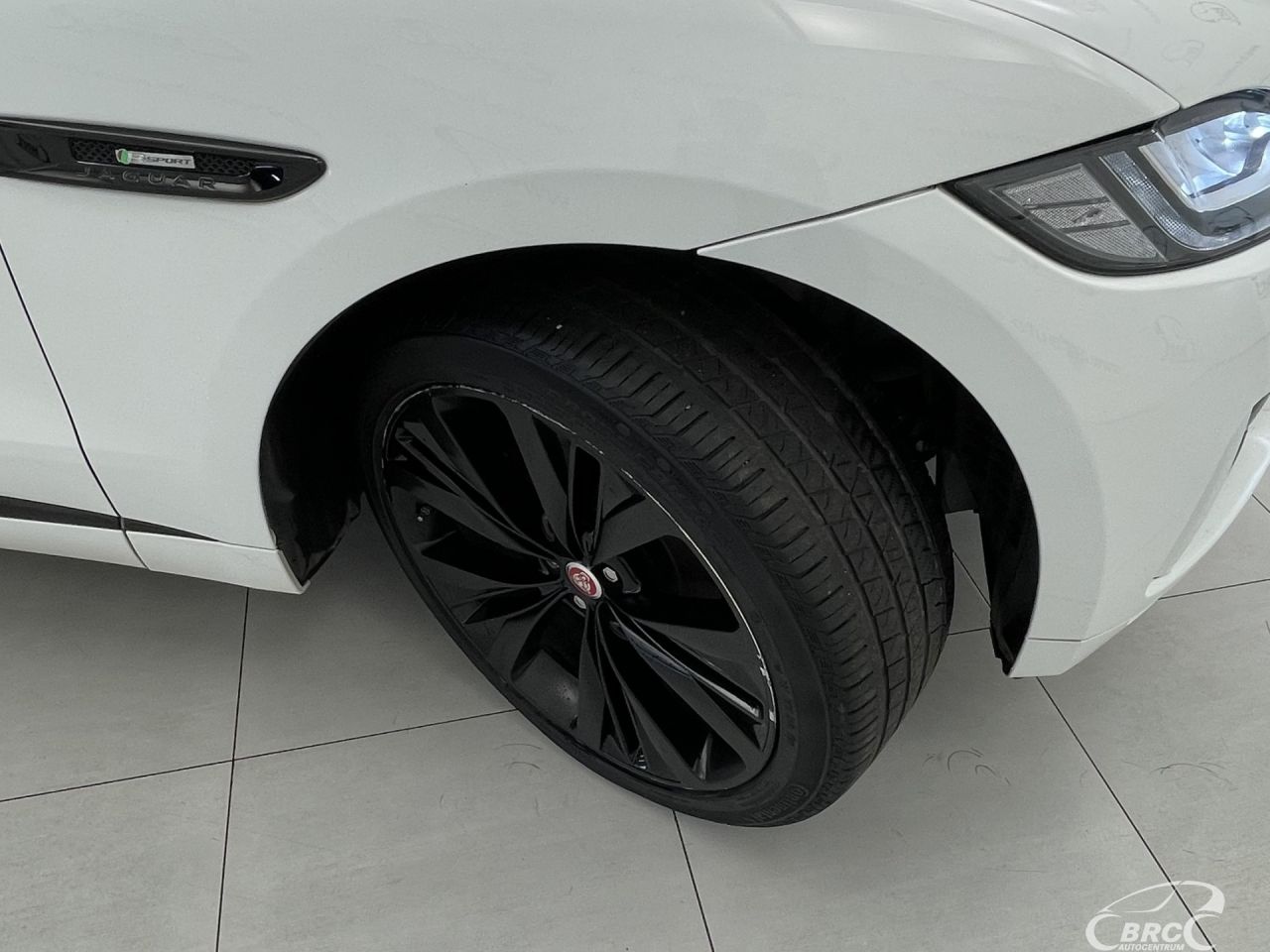 Jaguar F-Pace | 50