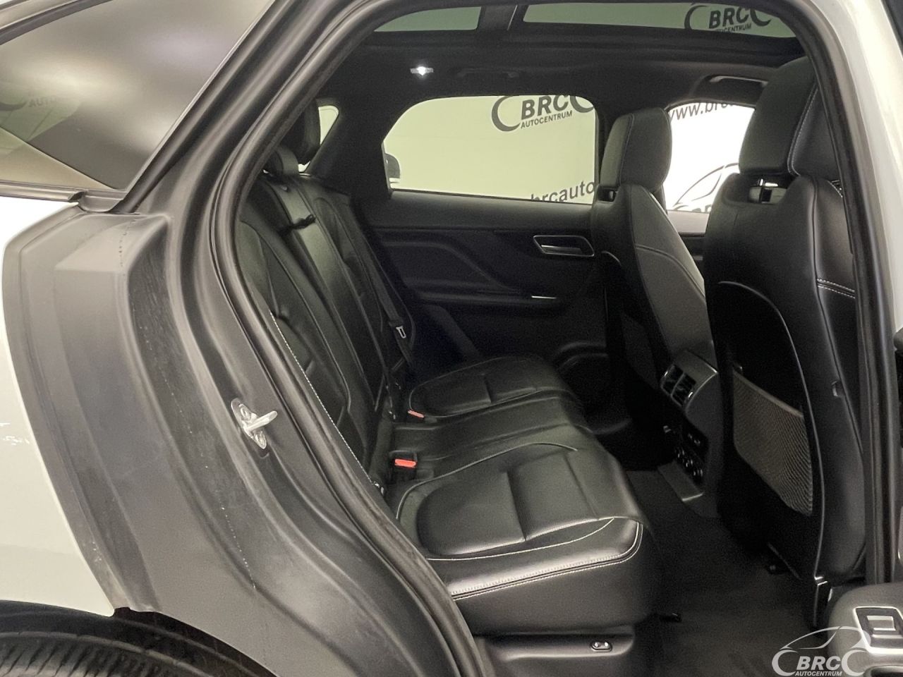 Jaguar F-Pace | 9