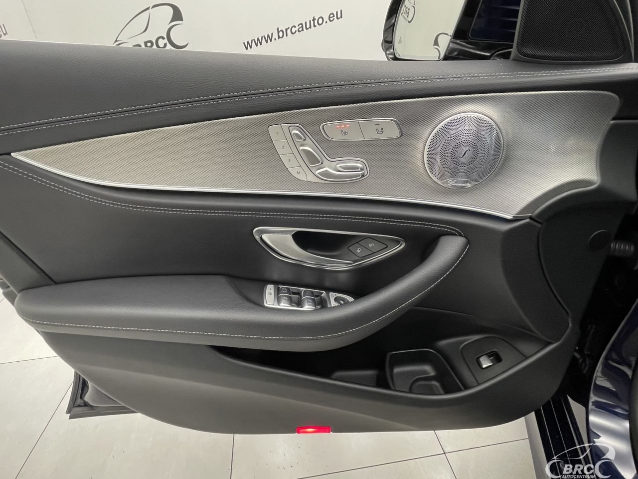 Mercedes-Benz E200 | 19