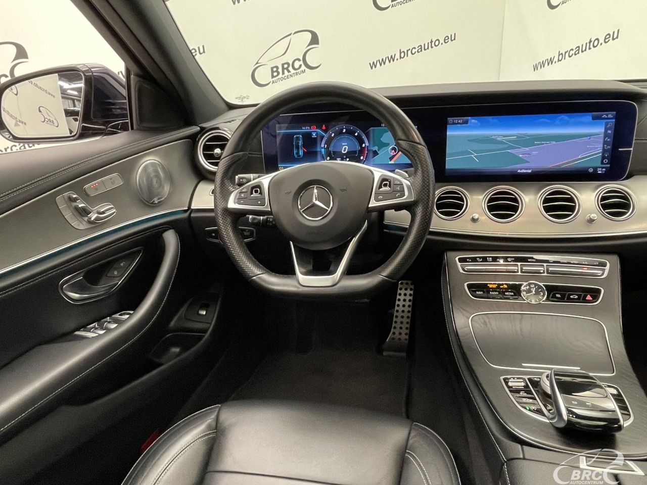 Mercedes-Benz E200 | 13