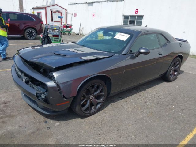 Dodge Challenger | 1