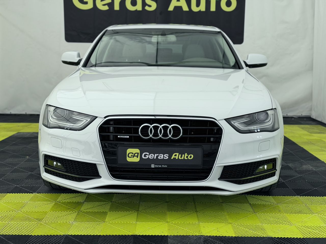 Audi A4 | 1