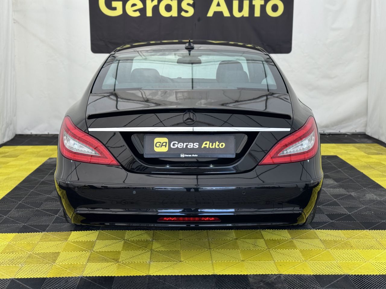 Mercedes-Benz CLS350 | 4