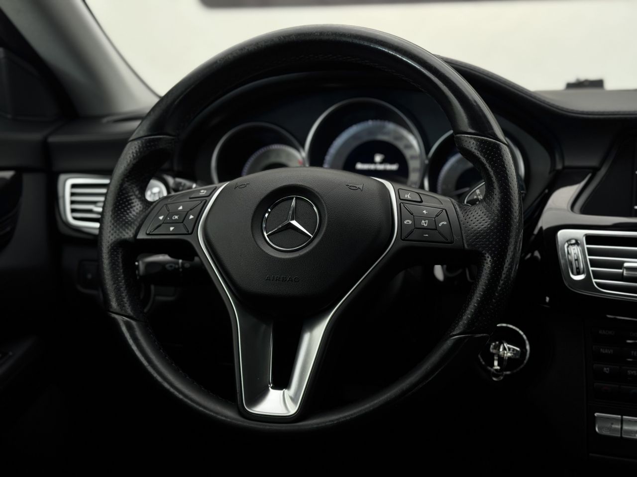 Mercedes-Benz CLS350 | 15