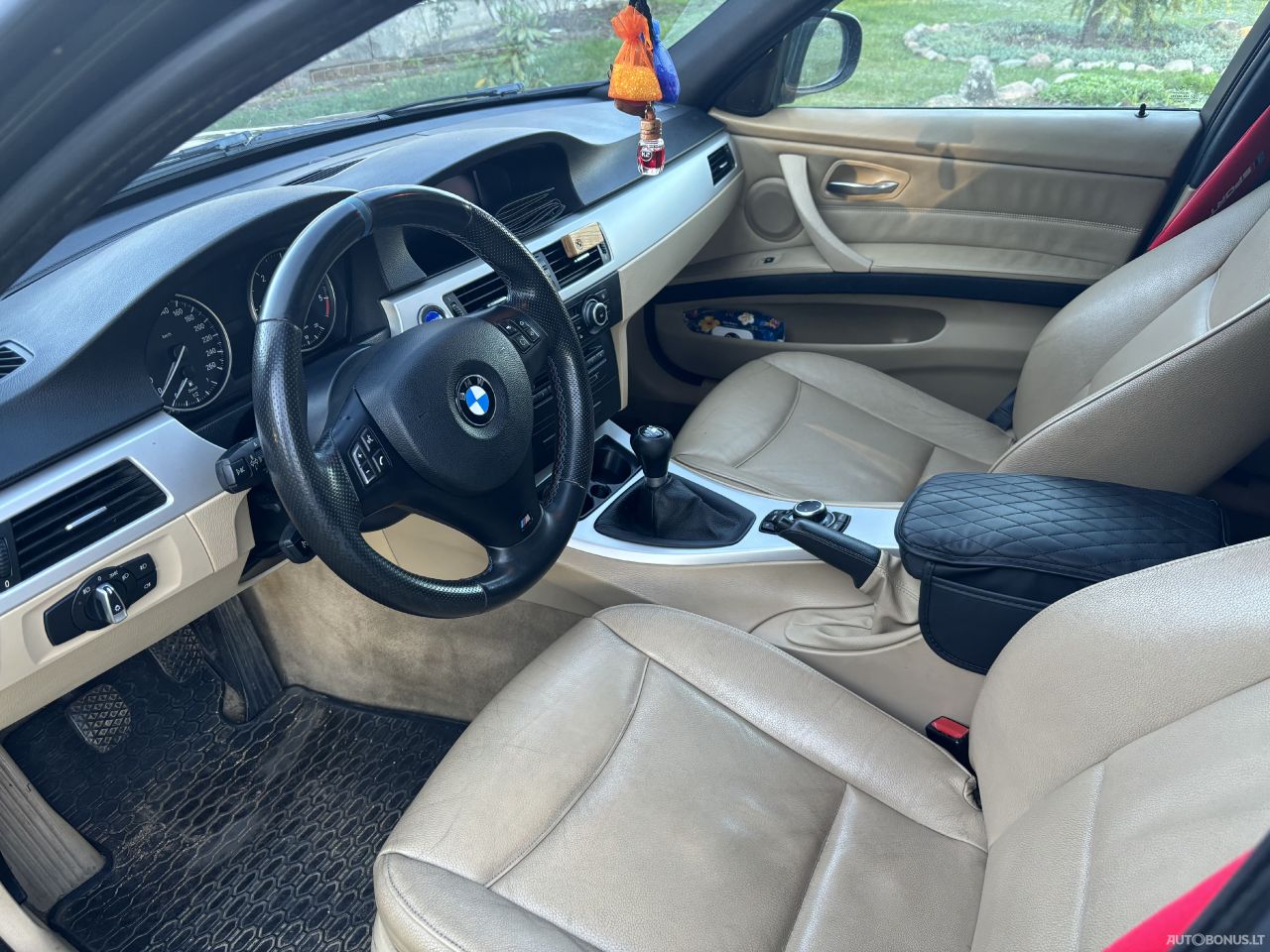 BMW 318 | 14