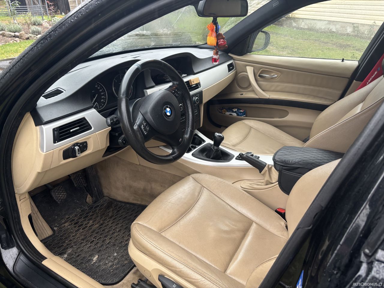 BMW 318 | 6