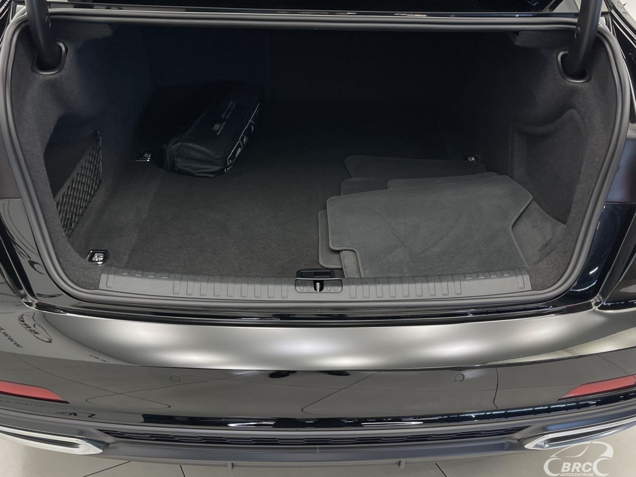 Audi A6 | 42