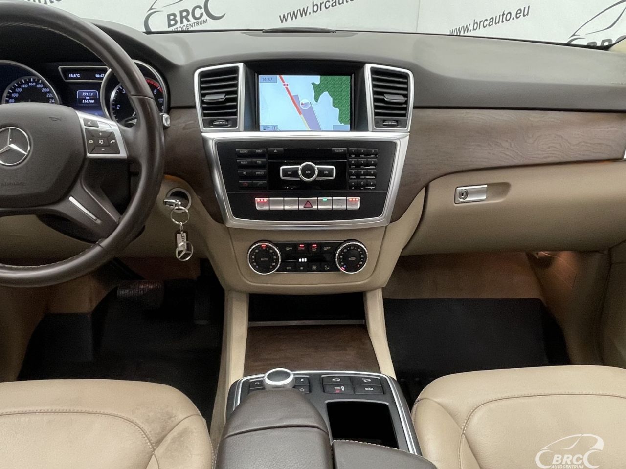 Mercedes-Benz ML350 | 14