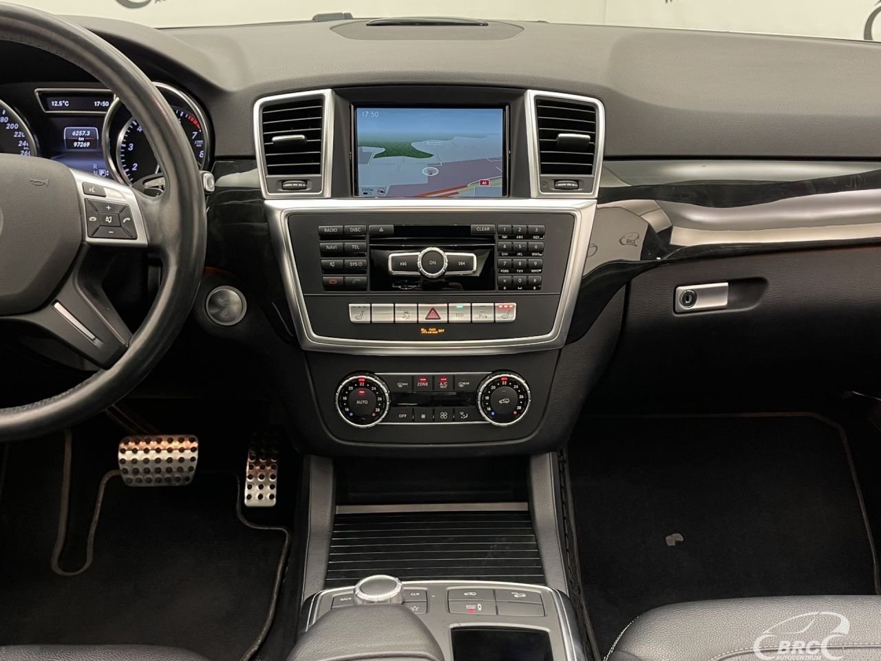 Mercedes-Benz ML400 | 15