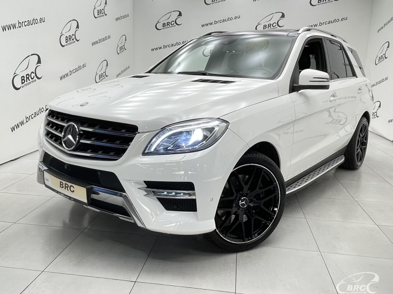 Mercedes-Benz ML400 | 46