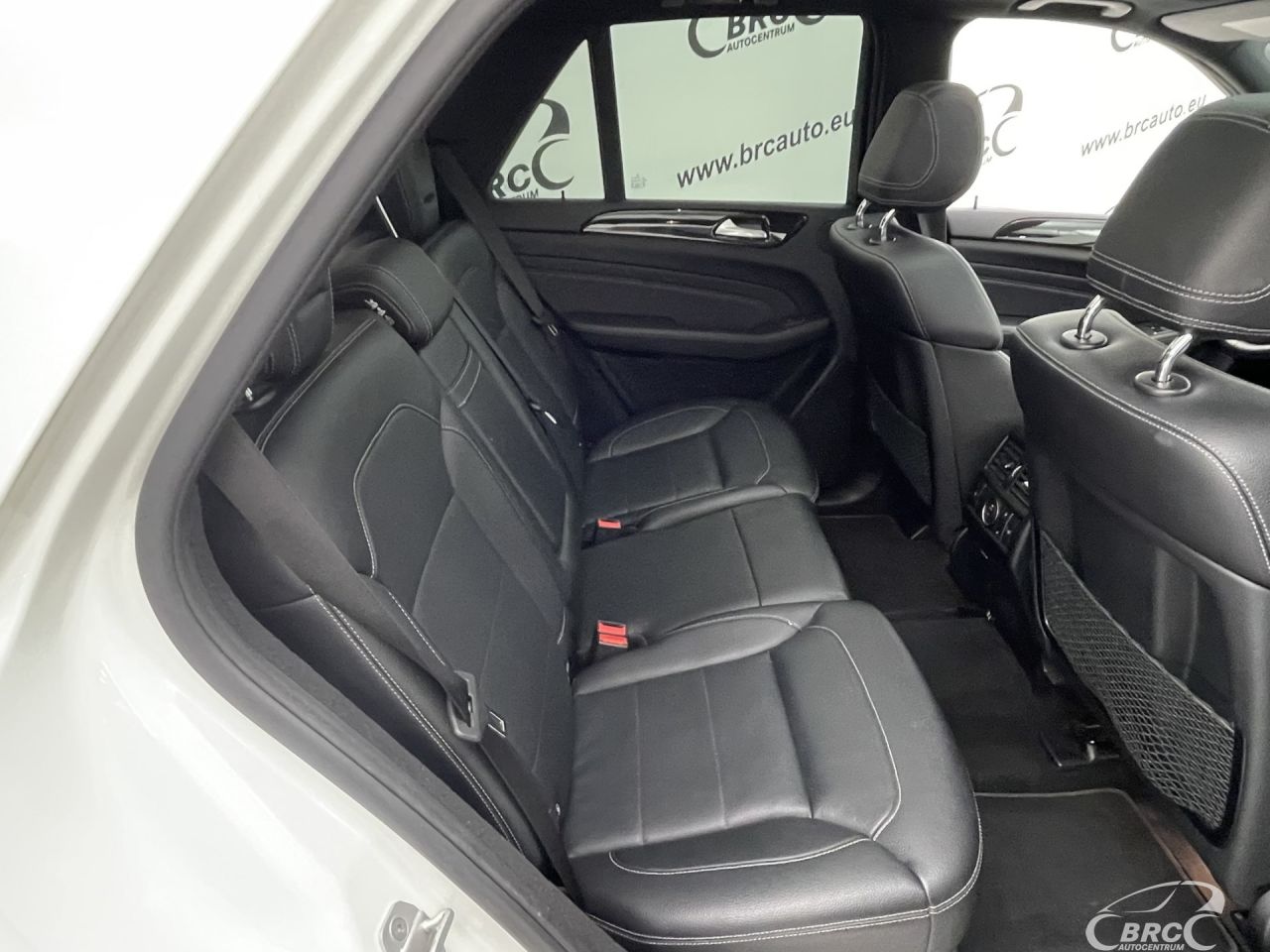Mercedes-Benz ML400 | 10
