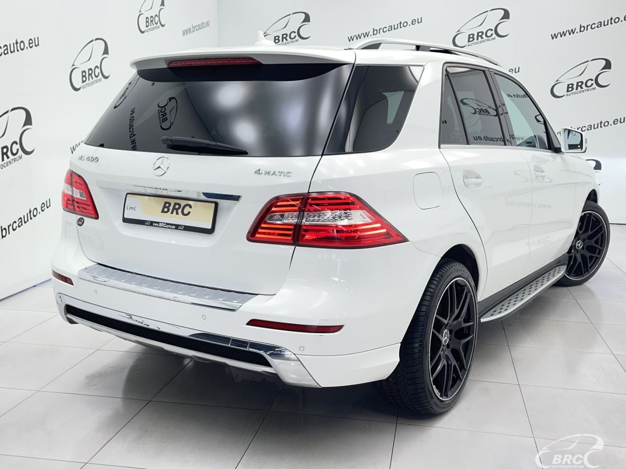 Mercedes-Benz ML400 | 47