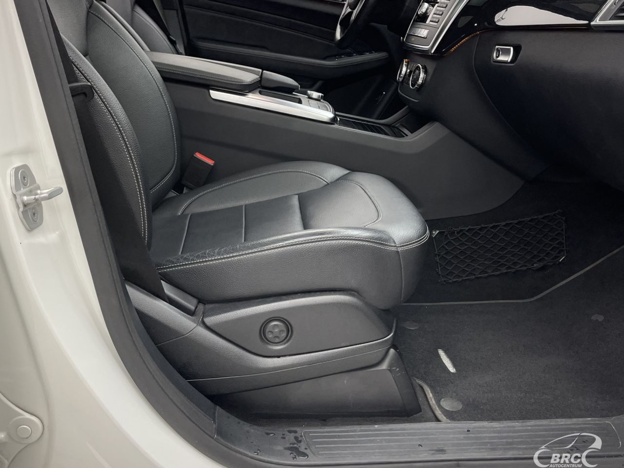 Mercedes-Benz ML400 | 5