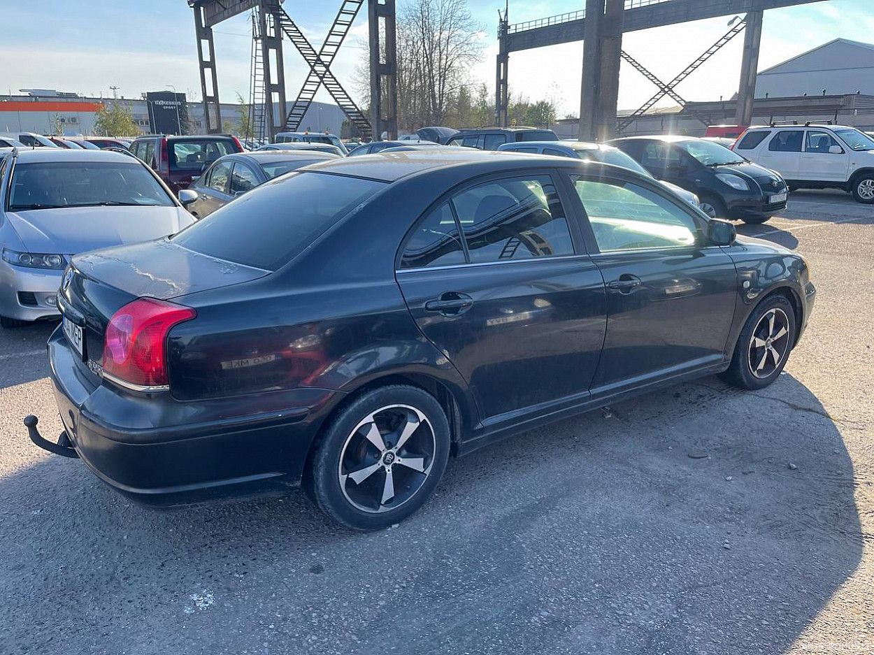 Toyota Avensis | 2