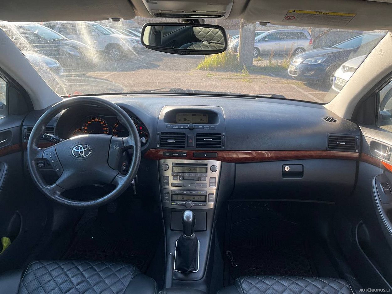 Toyota Avensis | 4