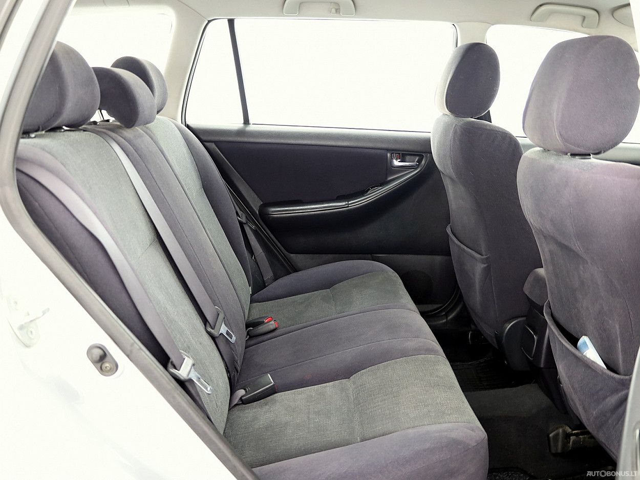 Toyota Corolla | 6