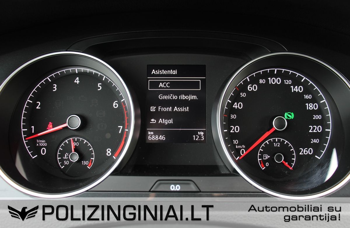 Volkswagen Golf | 8