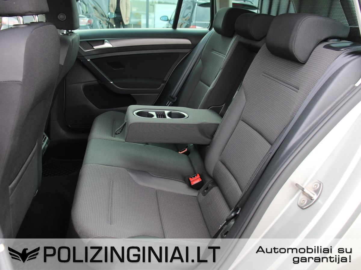 Volkswagen Golf | 15