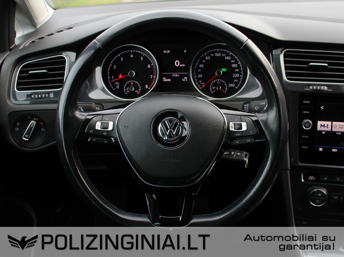 Volkswagen Golf | 5