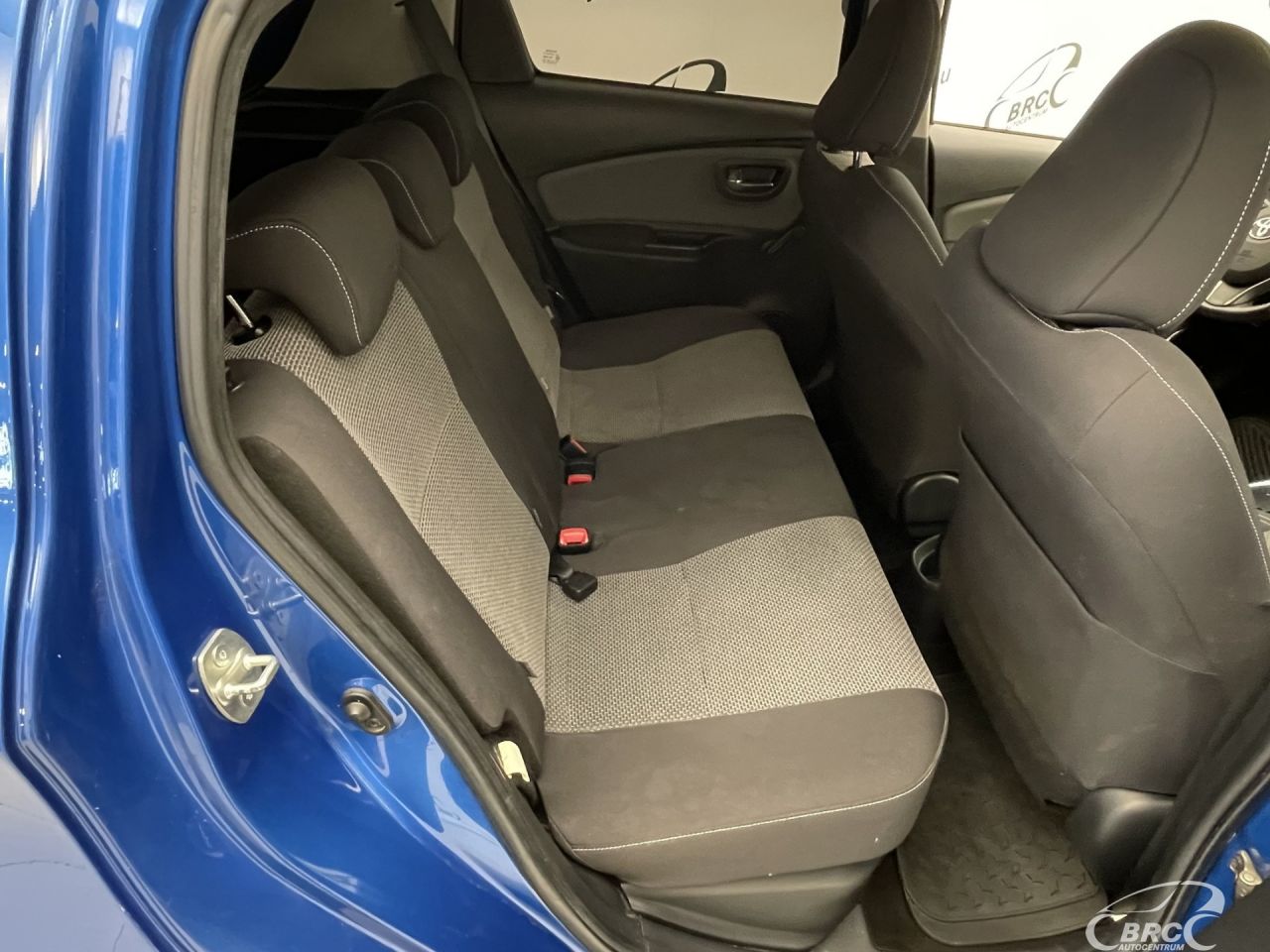 Toyota Yaris | 10
